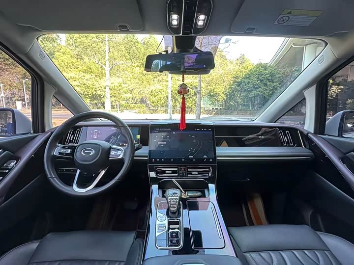 Фото 5 - GAC Trumpchi M8