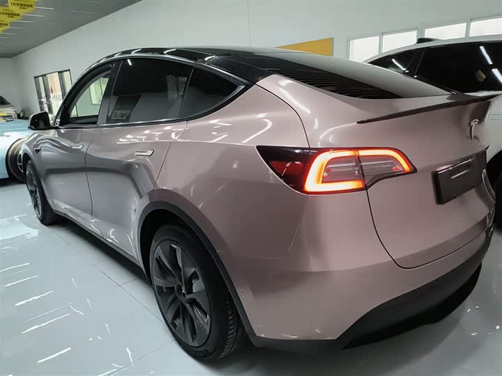 Фото 5 - Tesla Model Y