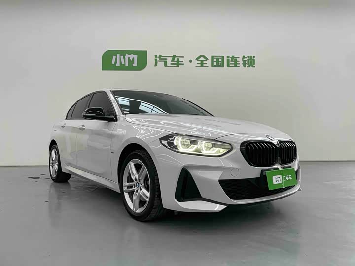 Фото 3 - BMW 1 Series