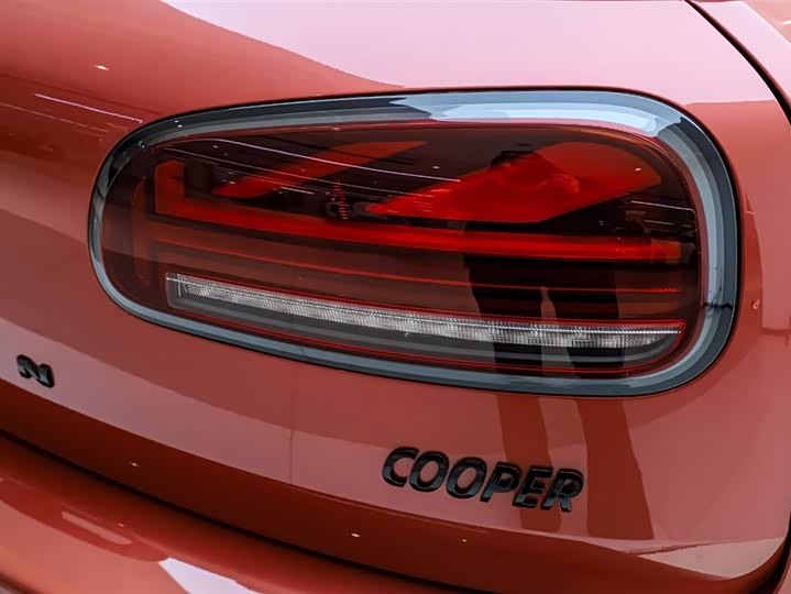 Фото 9 - Mini Clubman