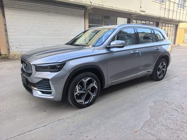 Фото 2 - Geely Monjaro