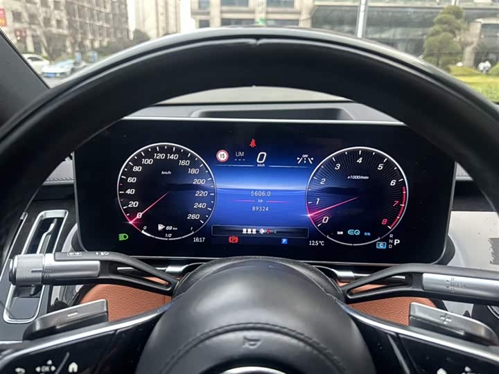 Фото 3 - Mercedes-Benz Maybach S-Class