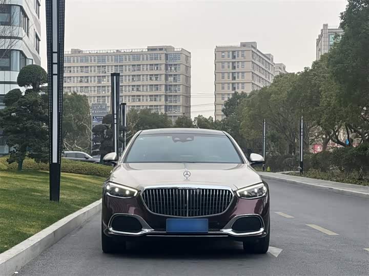 Фото 4 - Mercedes-Benz Maybach S-Class