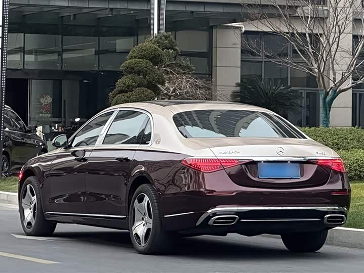Фото 8 - Mercedes-Benz Maybach S-Class