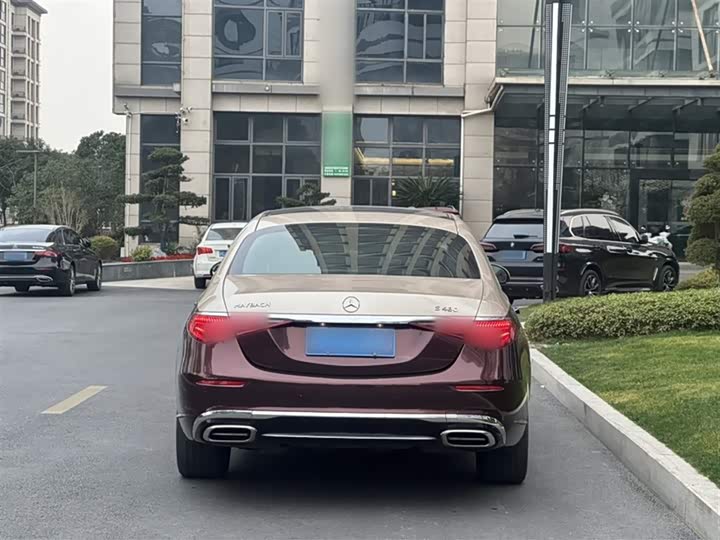 Фото 9 - Mercedes-Benz Maybach S-Class