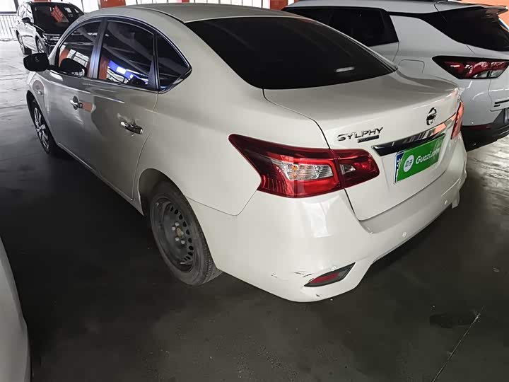 Фото 5 - Nissan Sylphy
