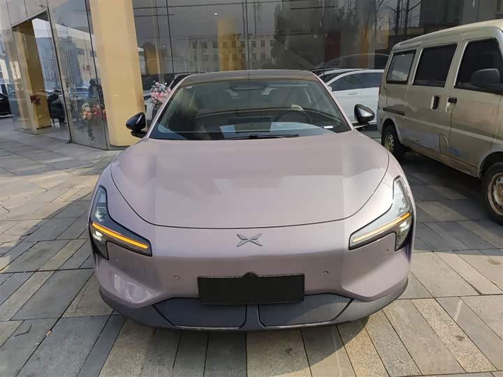 Фото 3 - XPeng Mona M03