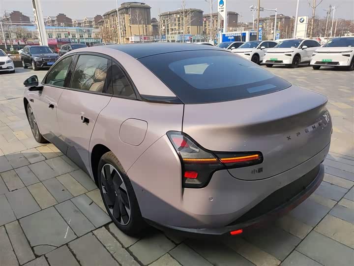 Фото 5 - XPeng Mona M03