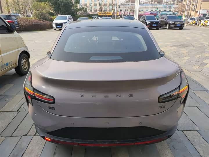 Фото 6 - XPeng Mona M03