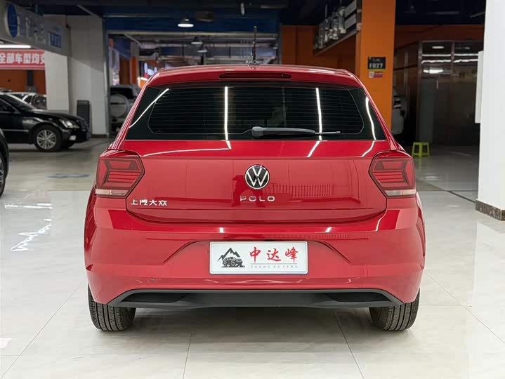 Фото 7 - Volkswagen Polo