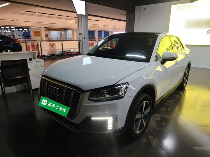 Фото 1 - Audi Q2L e-tron