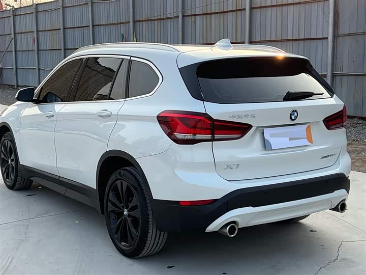 Фото 7 - BMW X1