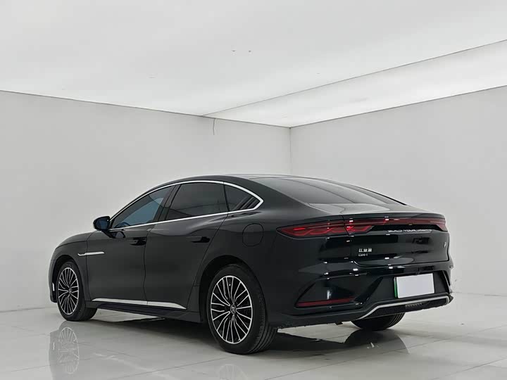 Фото 4 - BYD Han