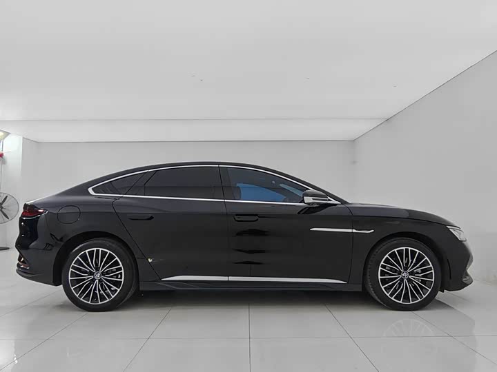 Фото 8 - BYD Han