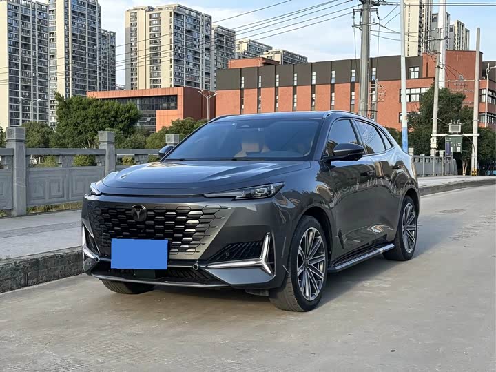 Фото 1 - Changan UNI-K