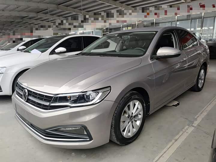 Фото 2 - Volkswagen Bora