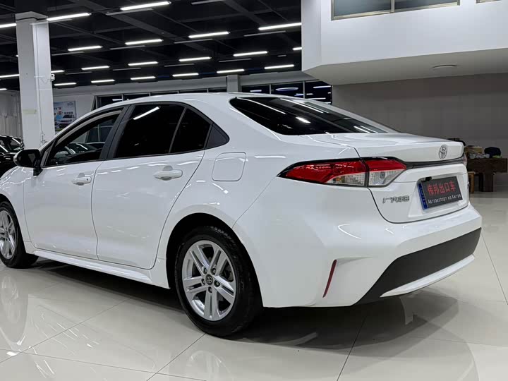 Фото 4 - Toyota Levin