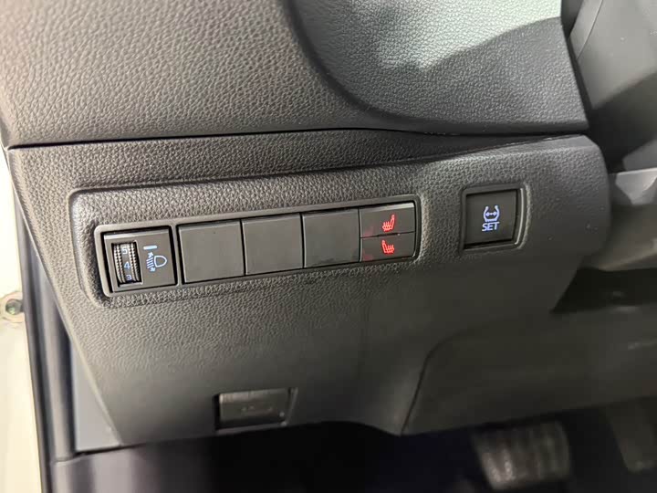 Фото 7 - Toyota Levin