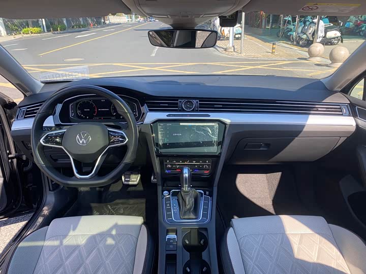 Фото 9 - Volkswagen Magotan