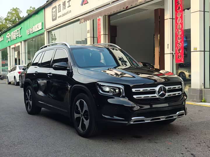 Фото 3 - Mercedes-Benz GLB-Class