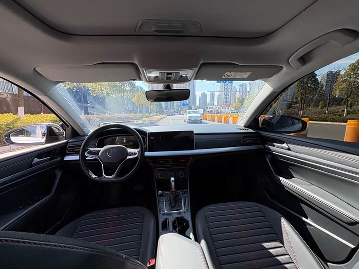 Фото 7 - Volkswagen Lavida