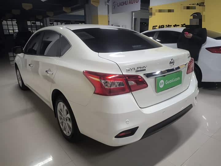 Фото 5 - Nissan Sylphy