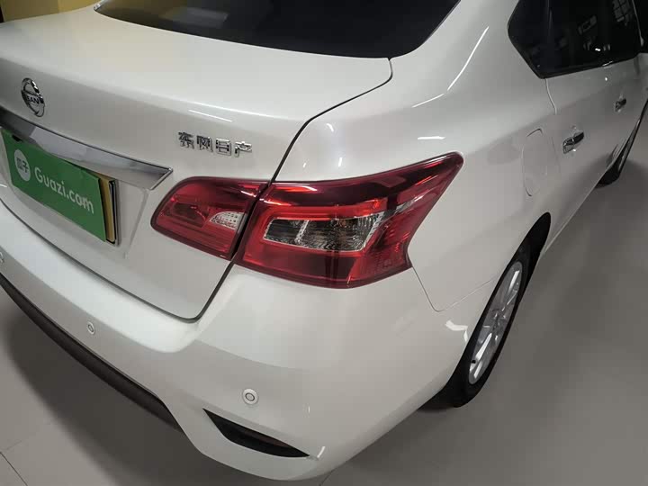 Фото 8 - Nissan Sylphy