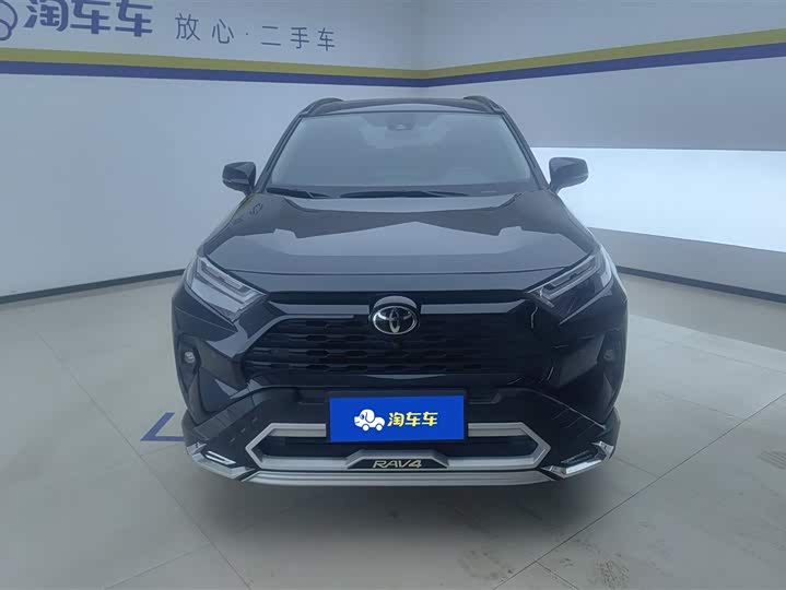 Фото 2 - Toyota RAV4