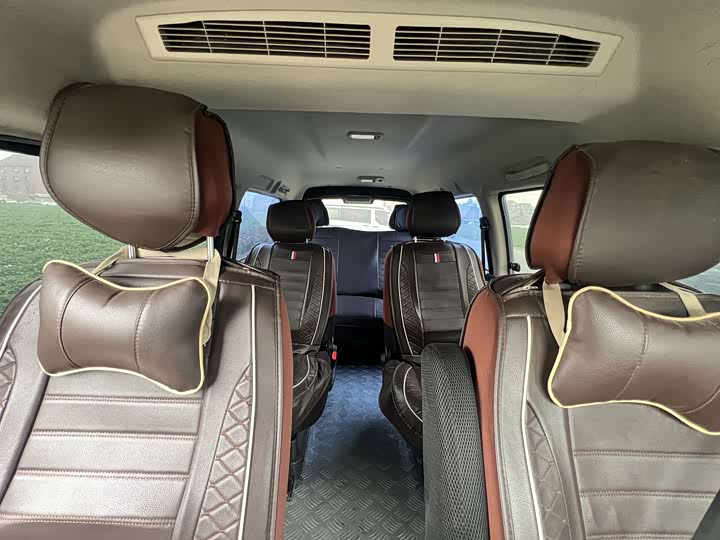 Фото 8 - Dongfeng Forthing Lingzhi M5 EV