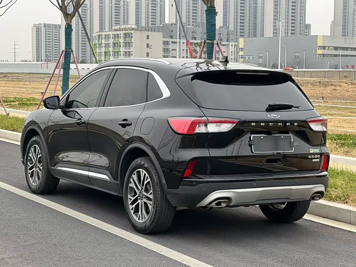 Фото 3 - Ford Escape