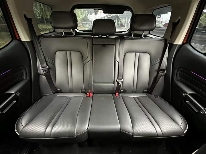 Фото 7 - Tank 300