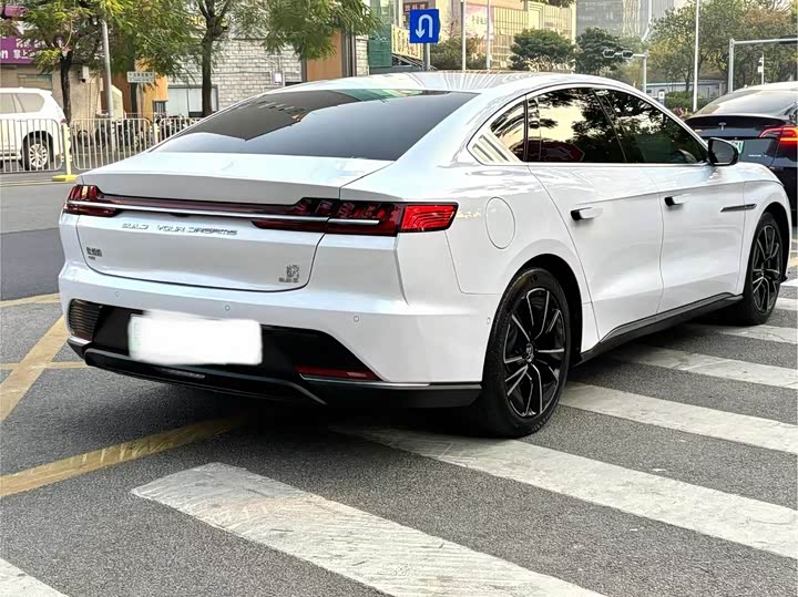 Фото 8 - BYD Han