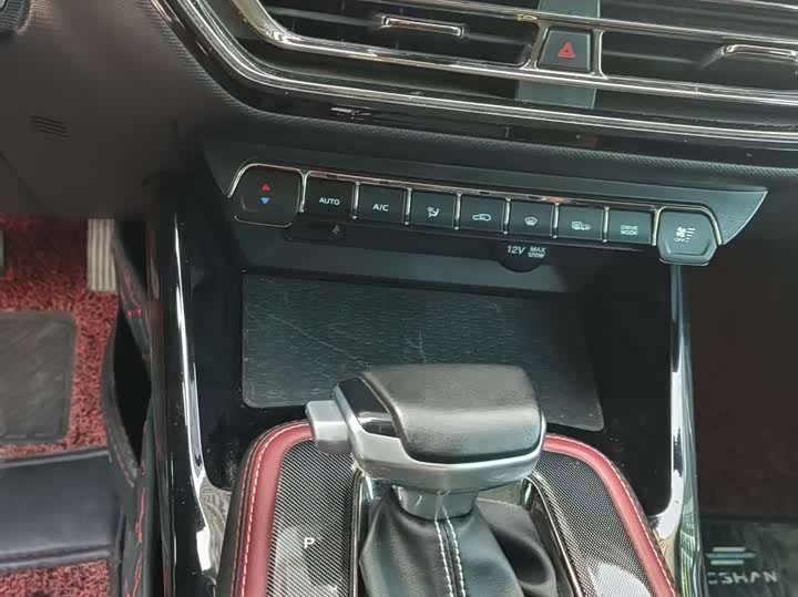 Фото 6 - Changan Oshan X5