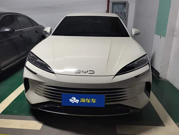 Фото 2 - BYD Seal 07 DM-i Hybrid