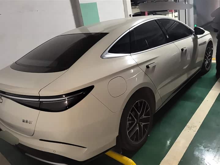 Фото 3 - BYD Seal 07 DM-i Hybrid