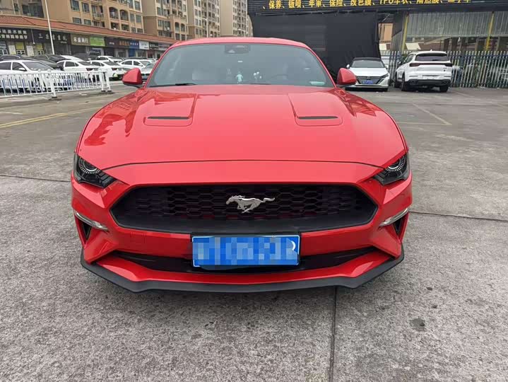 Фото 3 - Ford Mustang