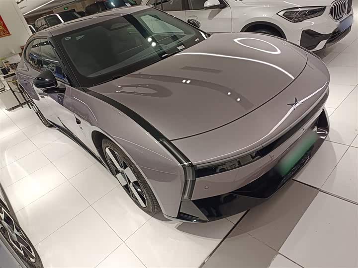 Фото 4 - XPeng P7