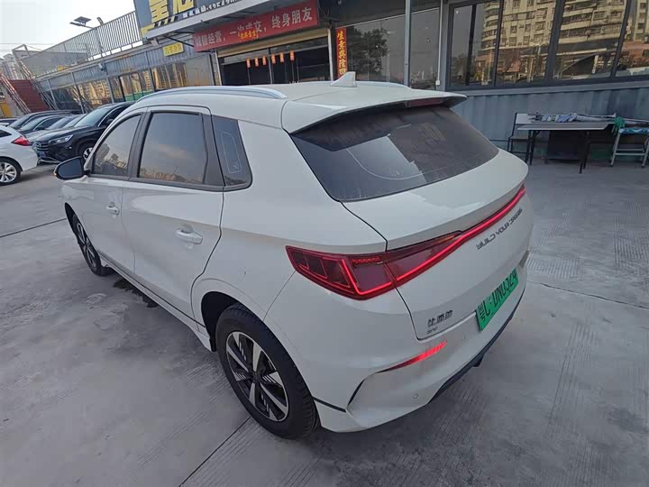 Фото 5 - BYD E2
