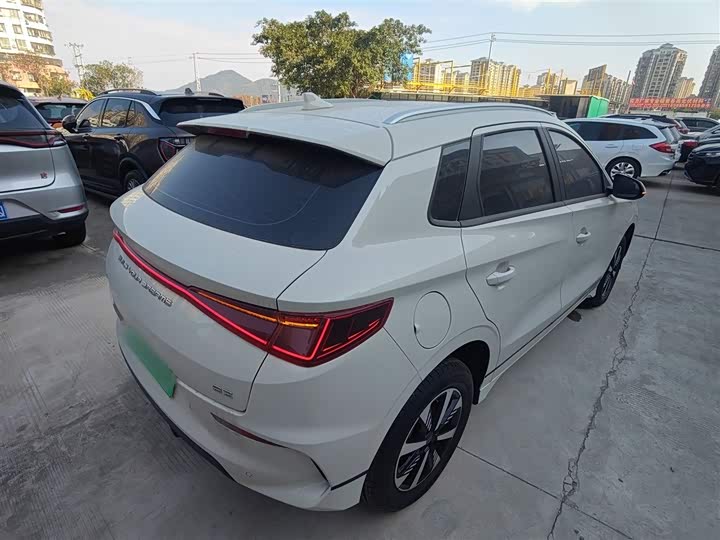 Фото 7 - BYD E2