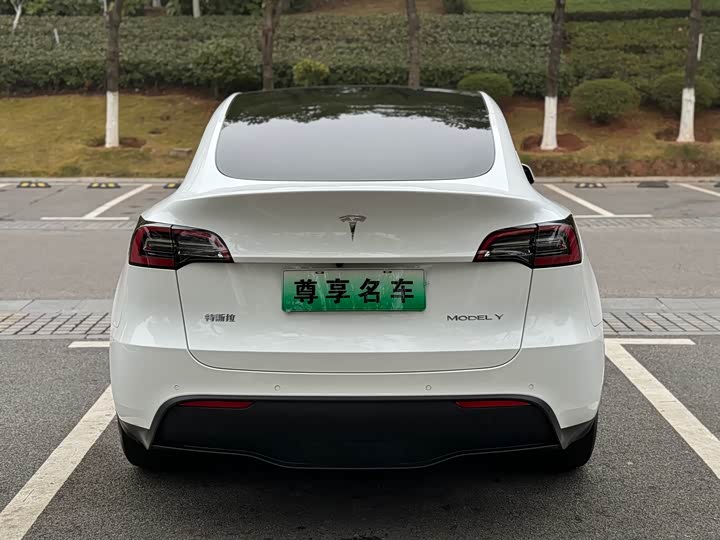 Фото 7 - Tesla Model Y