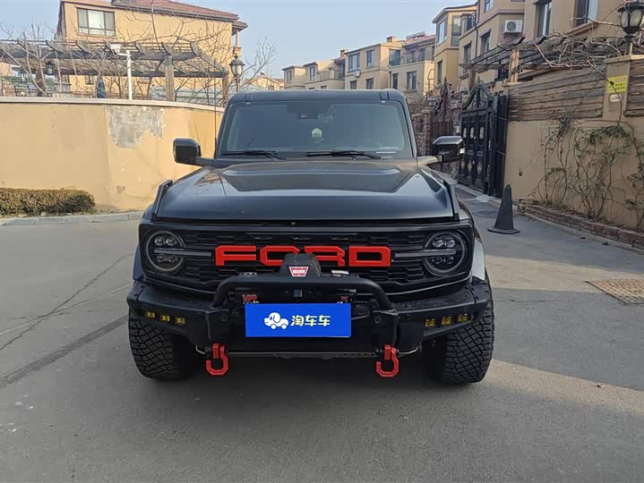 Фото 2 - Ford Bronco