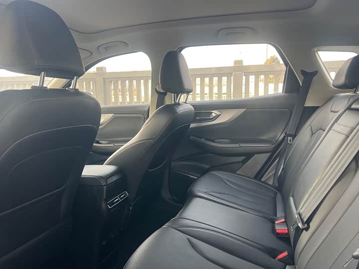 Фото 5 - Beijing X7