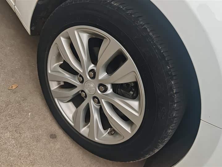 Фото 6 - Buick Excelle GT