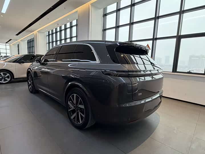 Фото 7 - LiXiang L7