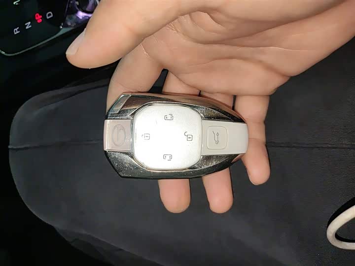 Фото 9 - GAC Trumpchi M8