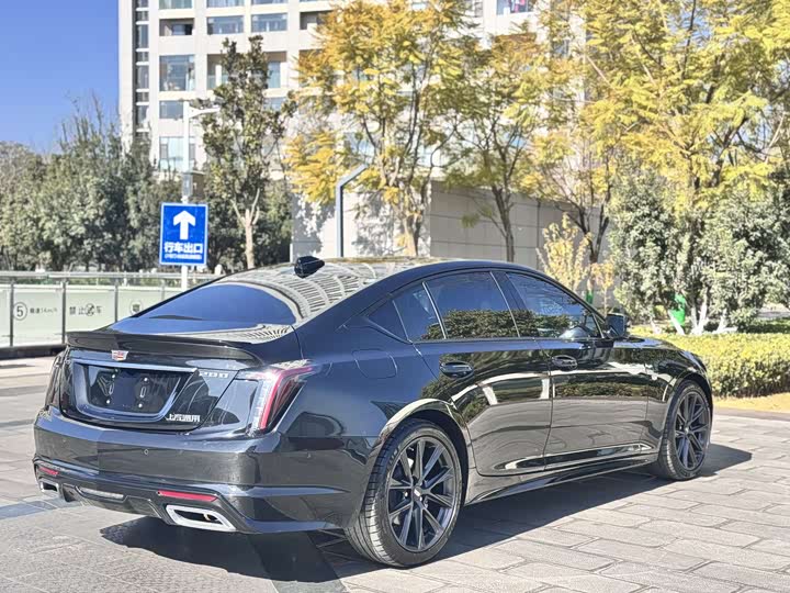 Фото 7 - Cadillac CT5
