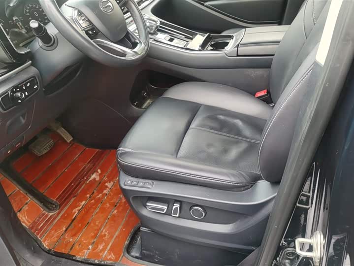 Фото 9 - GAC Trumpchi M8