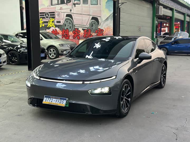 Фото 1 - XPeng P7