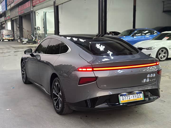 Фото 7 - XPeng P7