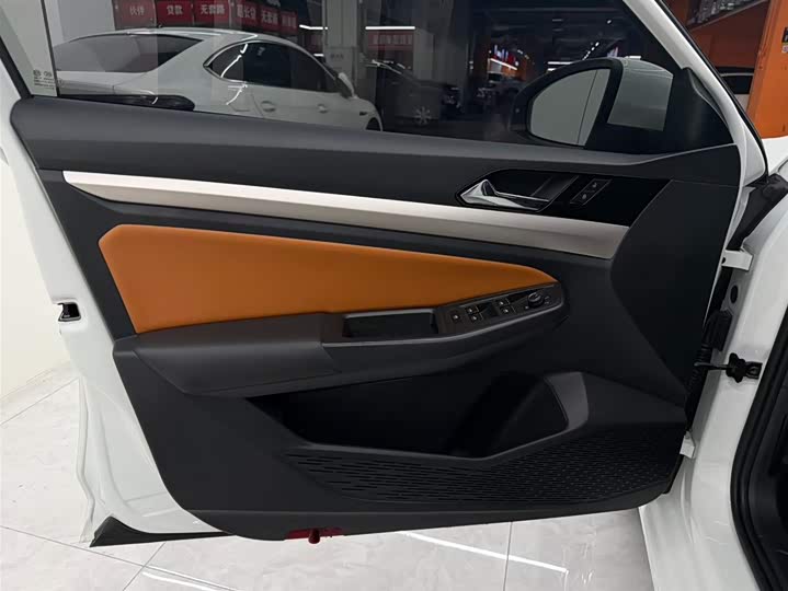 Фото 9 - Volkswagen Bora